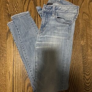 American eagle sz 6 jeans